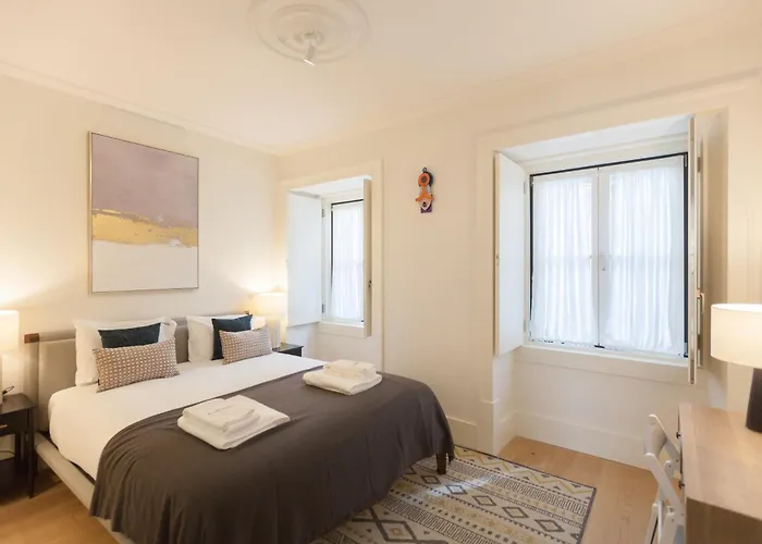 Flh Downtown Central Stylish Apartment